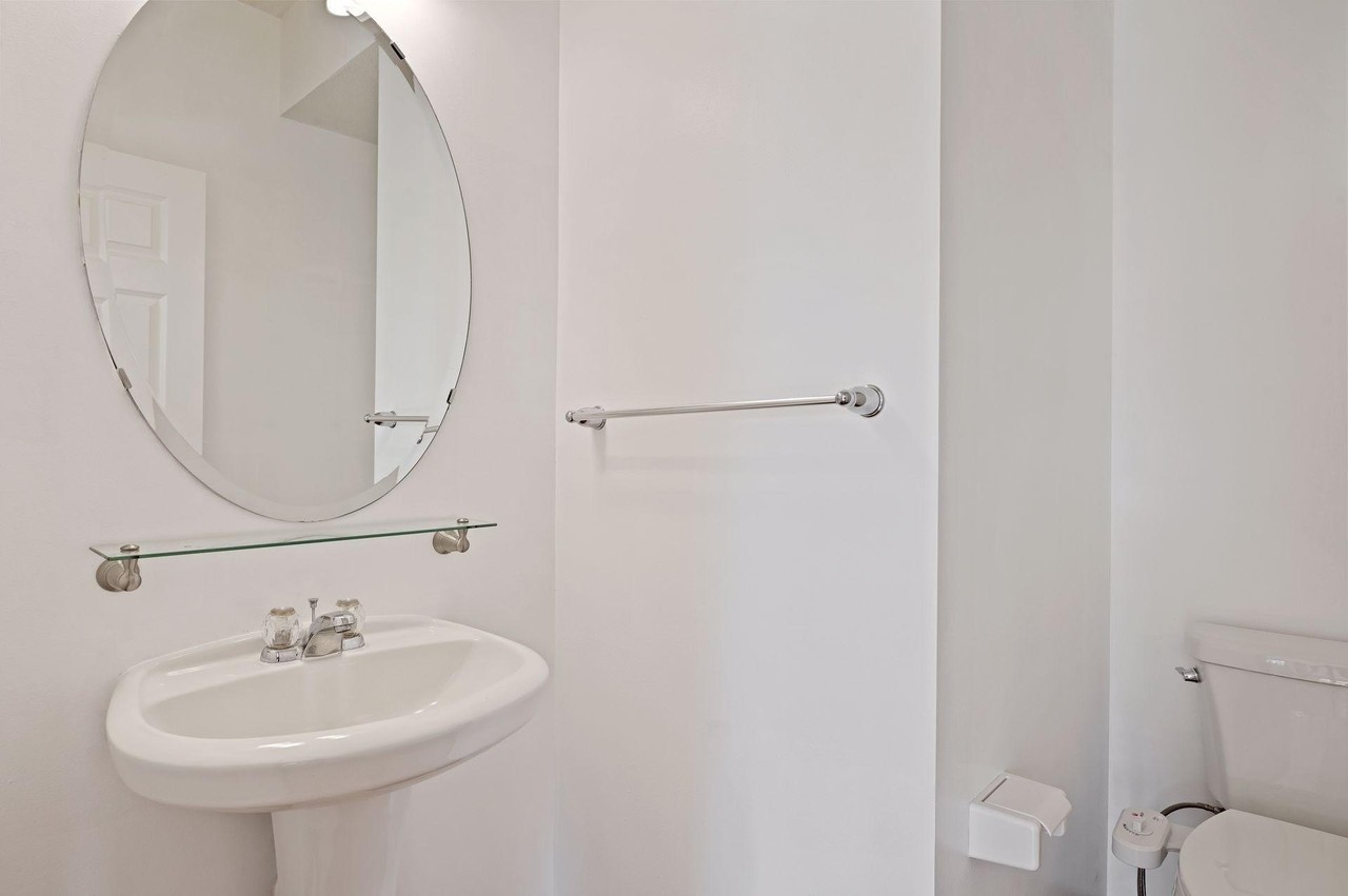 7601 Elm Grove Cir - Photo 7 of 19