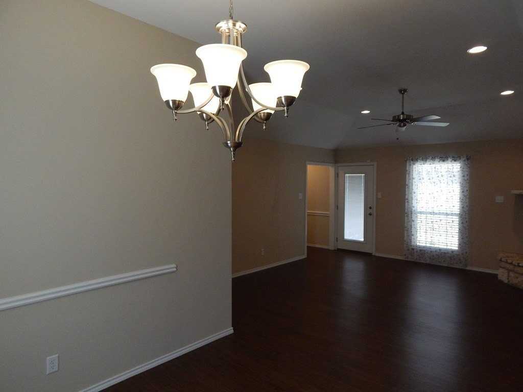 4342 Rimrock Cir - Photo 4 of 6