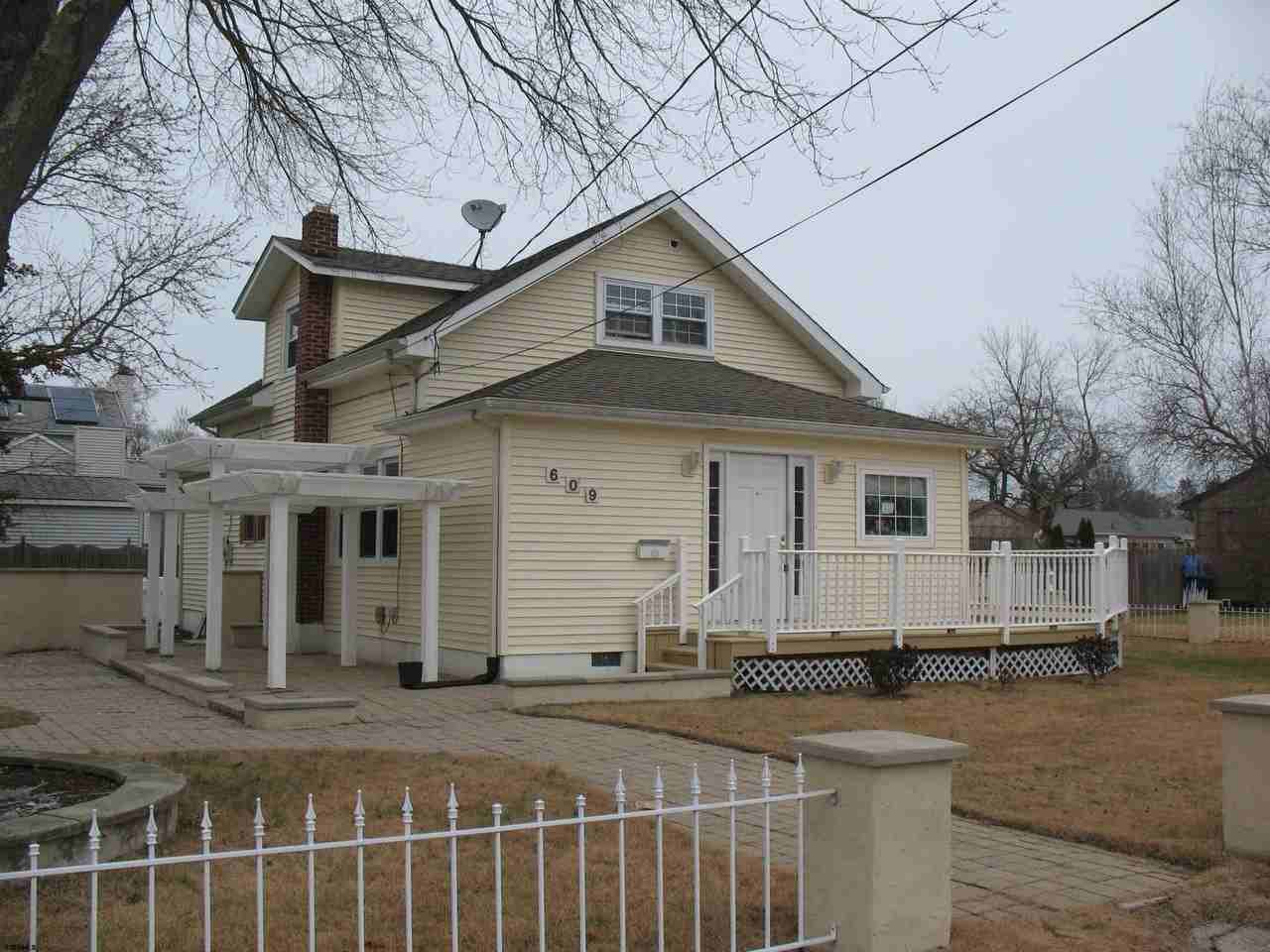 609 Banning Ave - Photo 2 of 16