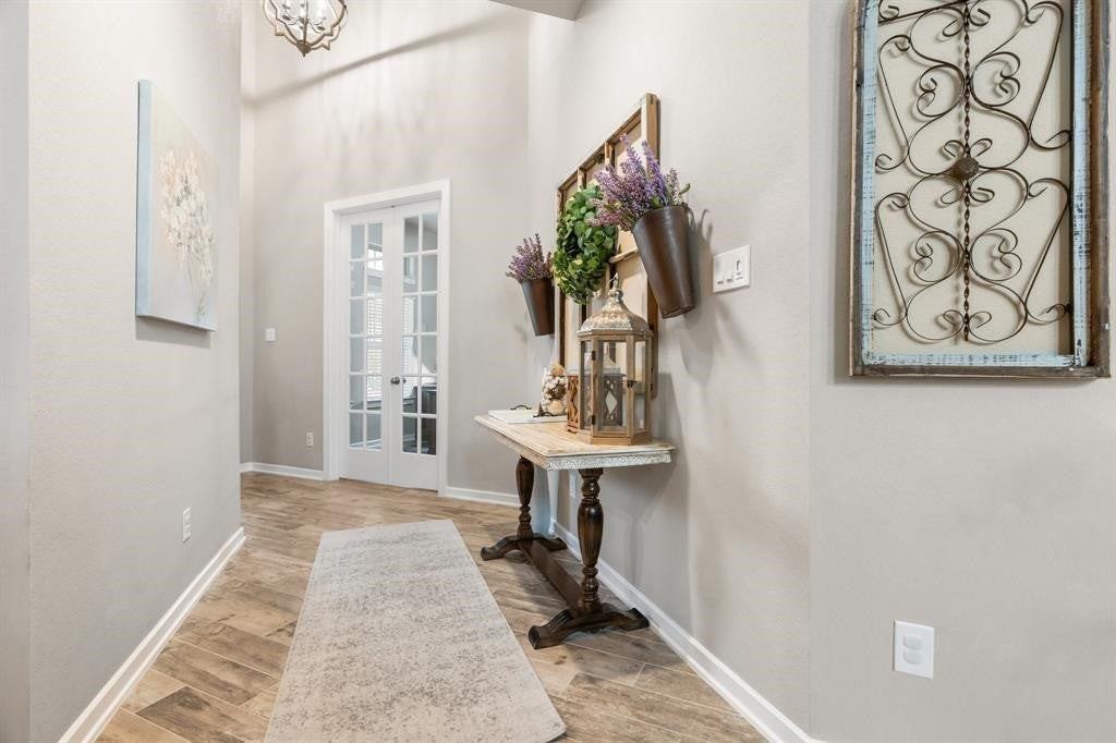 17008 Ash Leaf Way - Photo 4 of 37