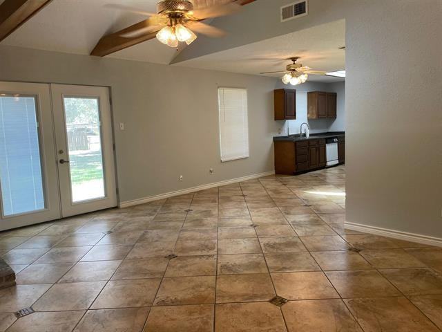 4950 Avie Ln - Photo 4 of 9