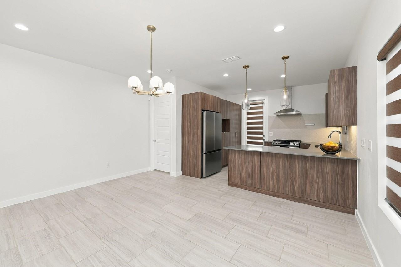 404 Deer Path Loop - Photo 4 of 40