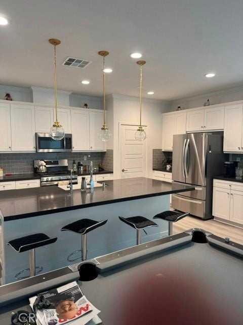 1661 Village Green Way - Photo 3 of 14
