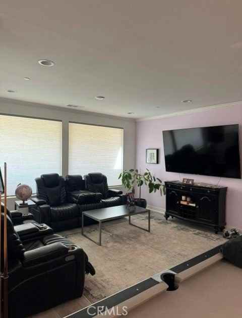 1661 Village Green Way - Photo 4 of 14