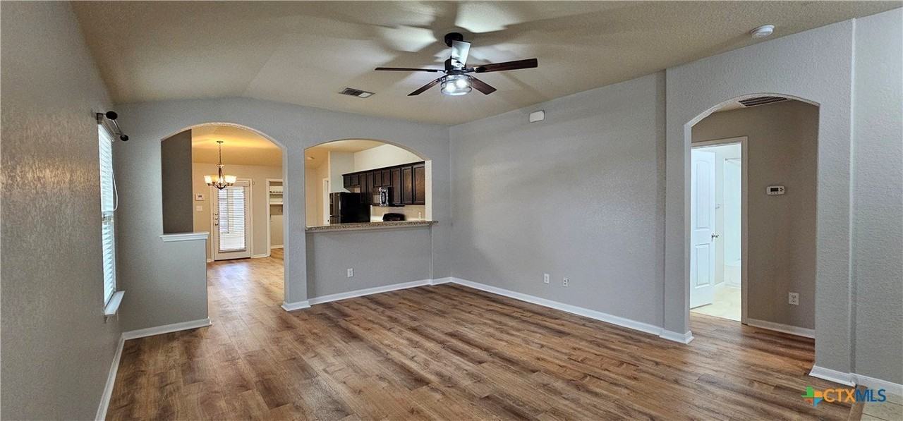 1052 Lilac Wind - Photo 5 of 24