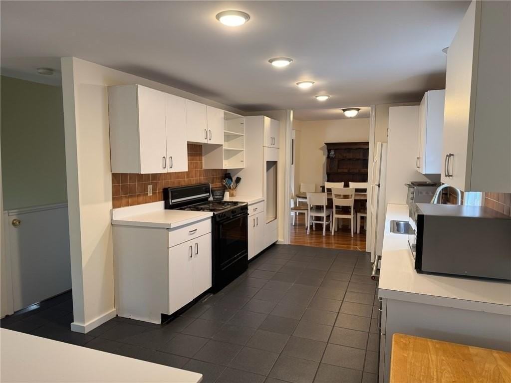 23 Carey St - Photo 3 of 25