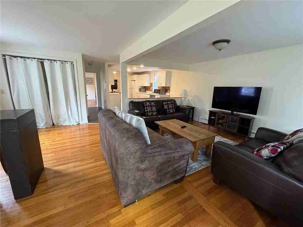 23 Carey St - Photo 6 of 25