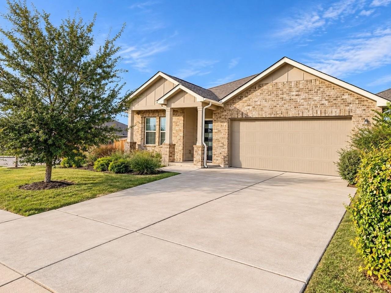 15400 Summer Ray Dr - Photo 2 of 17