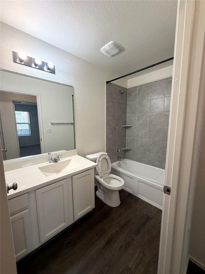 15400 Summer Ray Dr - Photo 6 of 17