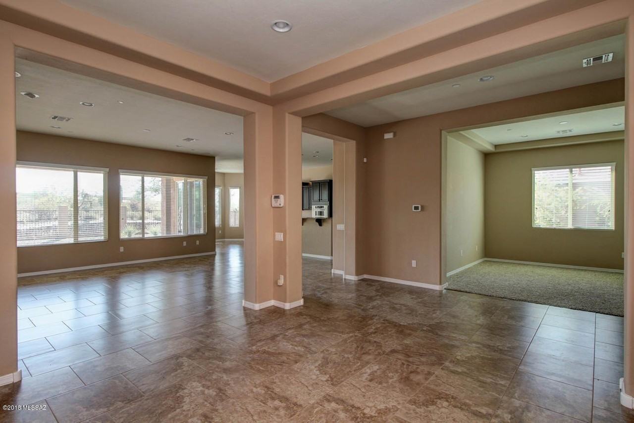 12490 N Golden Mirror Dr - Photo 4 of 10