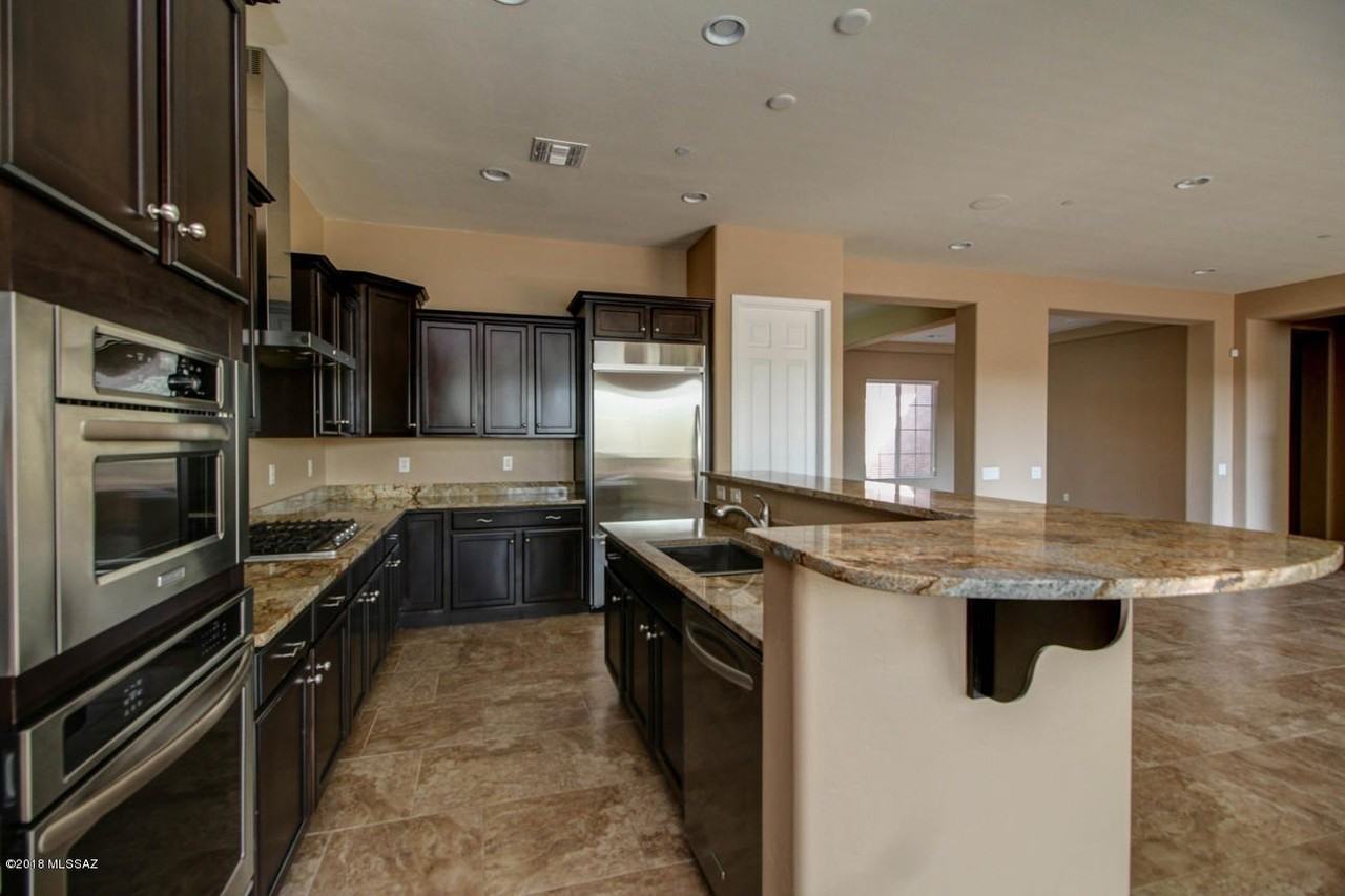12490 N Golden Mirror Dr - Photo 6 of 10