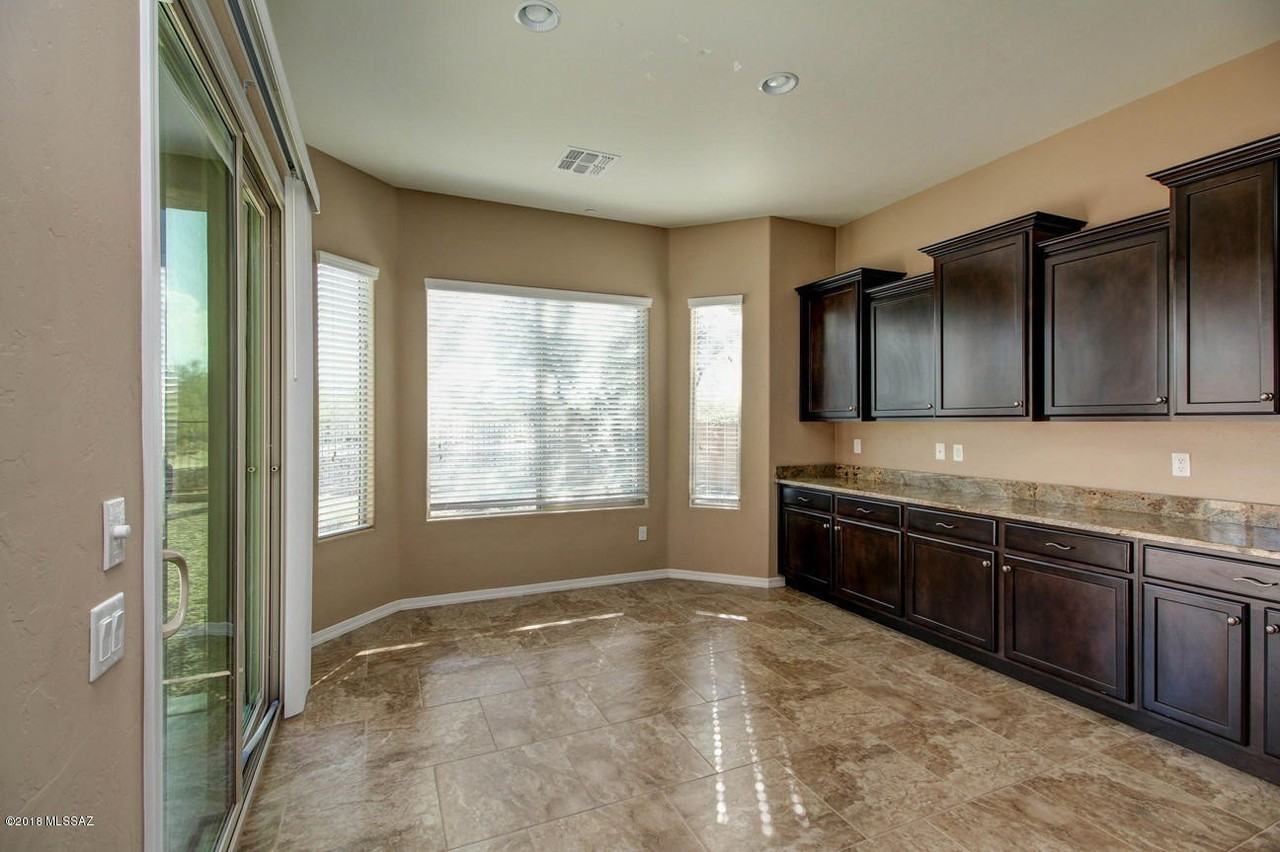 12490 N Golden Mirror Dr - Photo 7 of 10