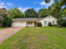 featured image of 1426 Tracewood Dr