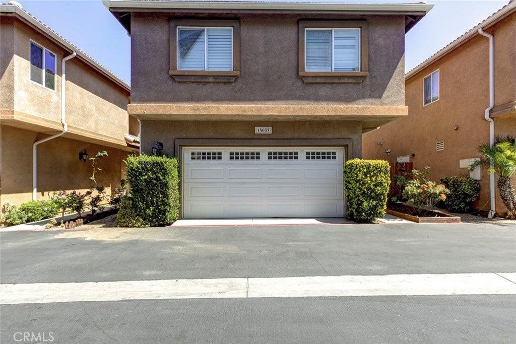 14035 Bryant Ln - Photo 4 of 41