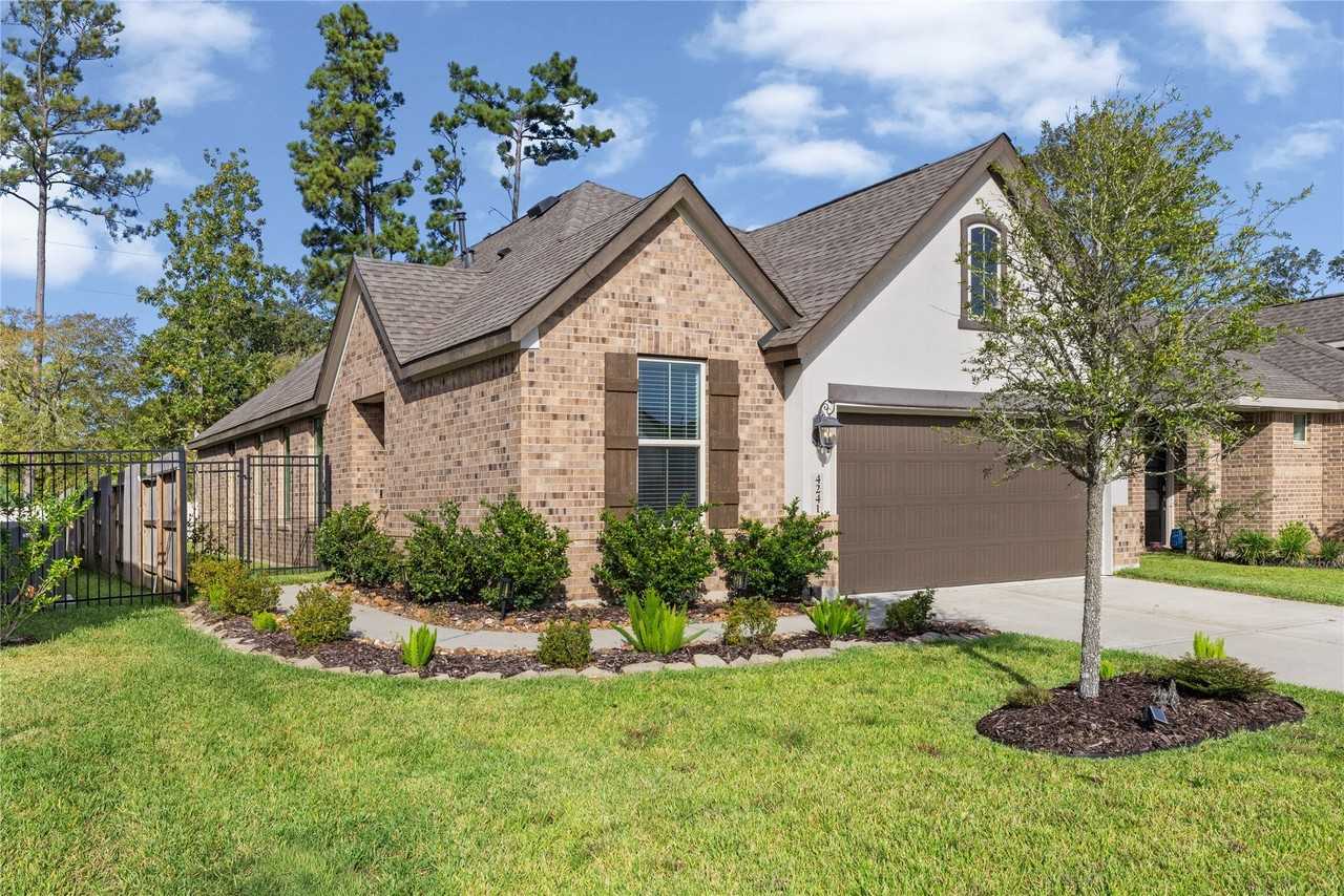 4241 Waterlily Spring Way - Photo 5 of 39