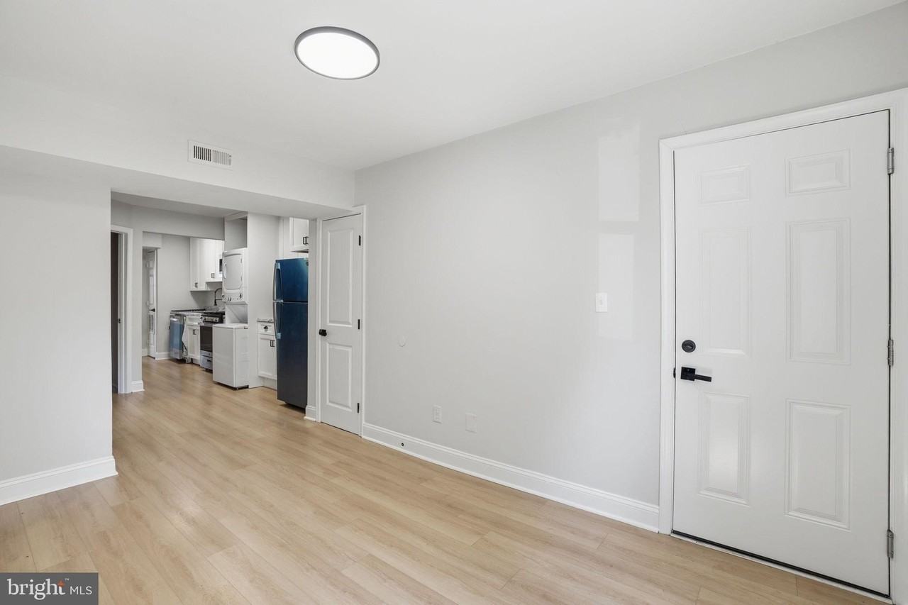 1250 Queen St Ne #2 - Photo 3 of 19