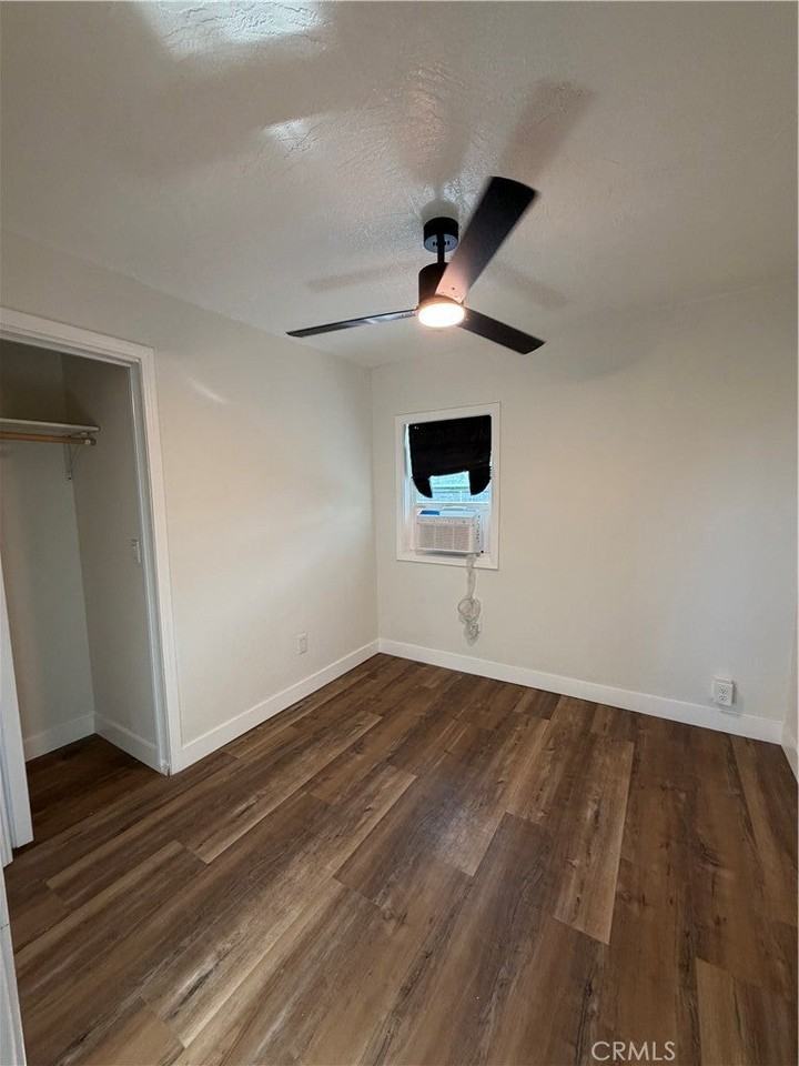 685 N Allen St - Photo 5 of 7