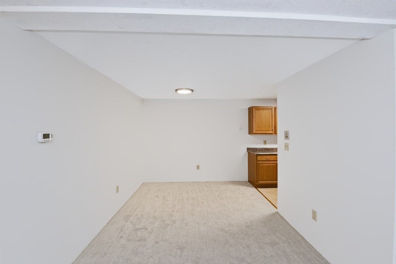 50 Silver Hill Ln - Photo 6 of 27