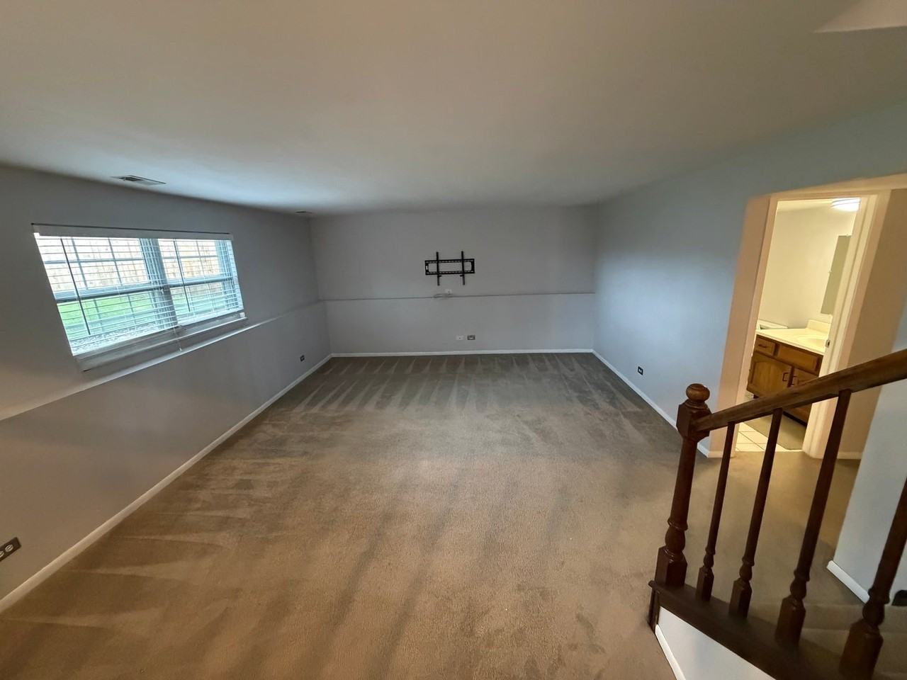 357 Pearson Cir - Photo 5 of 12