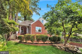 744 Silver Spring Ave - Photo 1 of 1