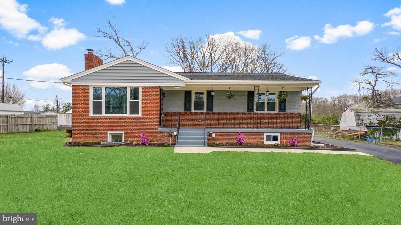 8218 Bock Rd - Photo 2 of 29