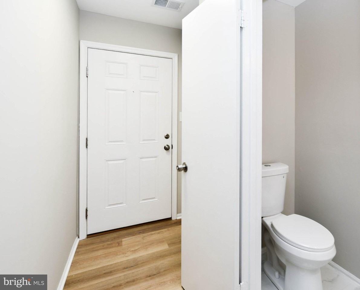 11450 Honeysuckle Ct #5-5 - Photo 6 of 40