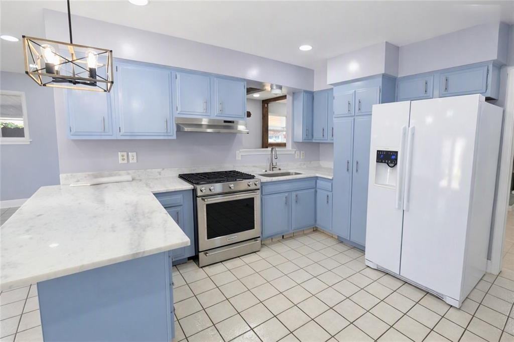 2152 Euclid St - Photo 7 of 15