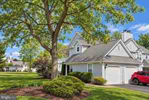 featured image of 102 Grand Blvd #2