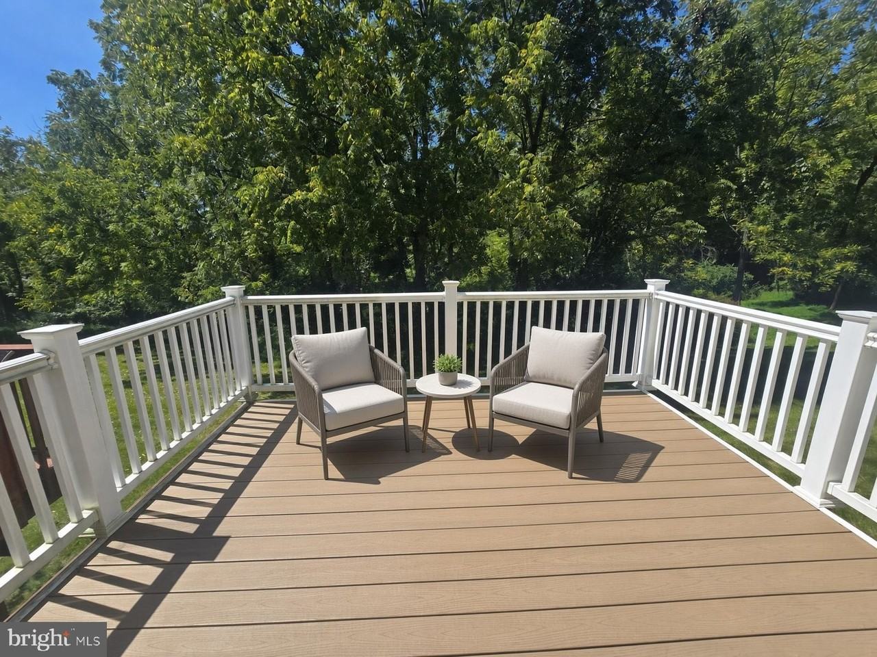 4624 Old Oak Rd - Photo 6 of 20