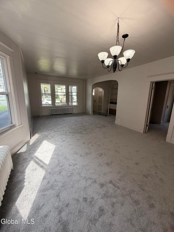 354 New Scotland Ave - Photo 3 of 16