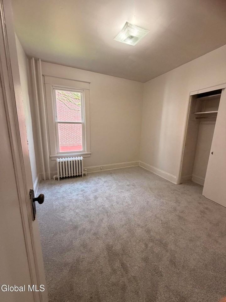 354 New Scotland Ave - Photo 6 of 16