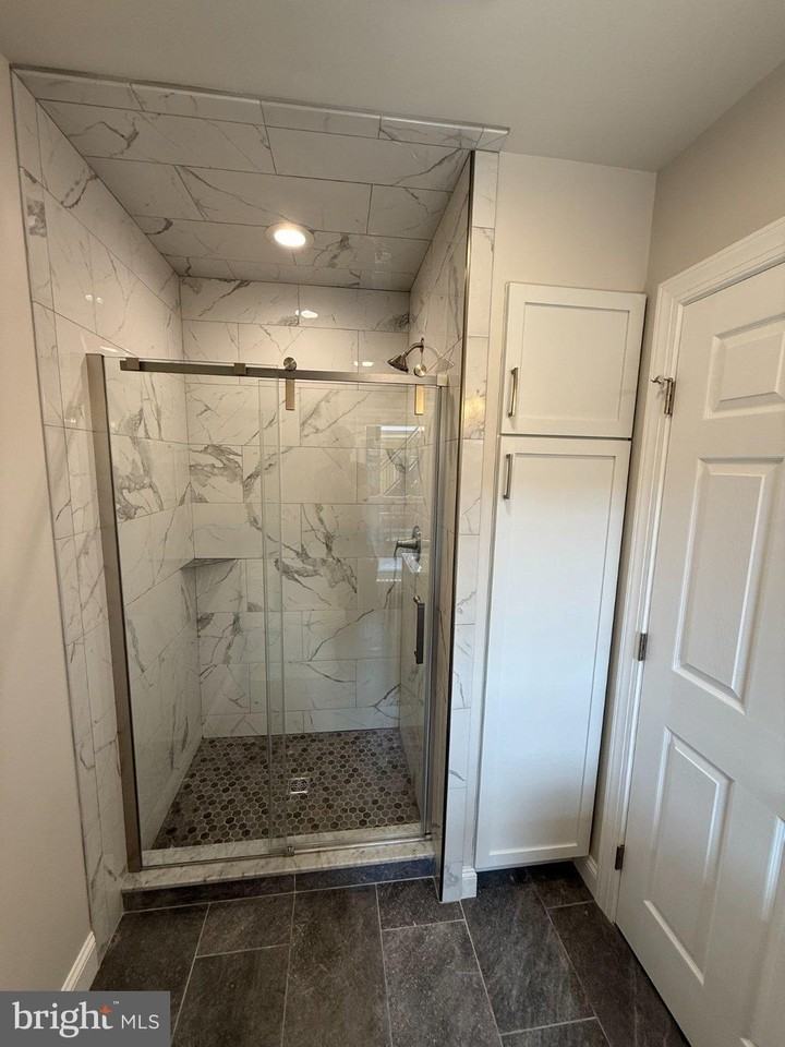 63 King St #4 - Photo 4 of 13