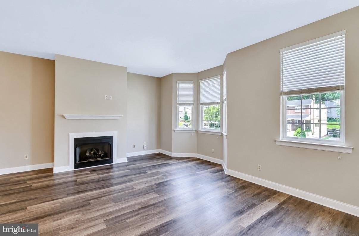 342 W 5th Ave - Photo 5 of 30