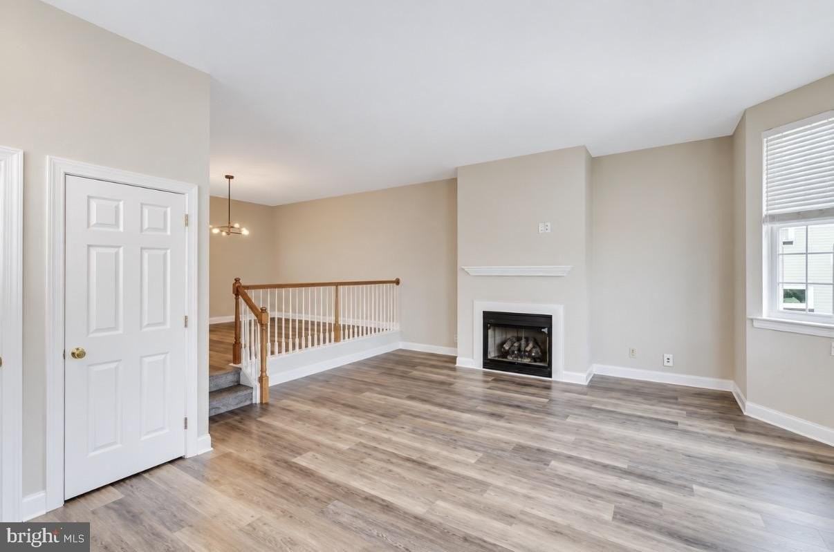 342 W 5th Ave - Photo 6 of 30