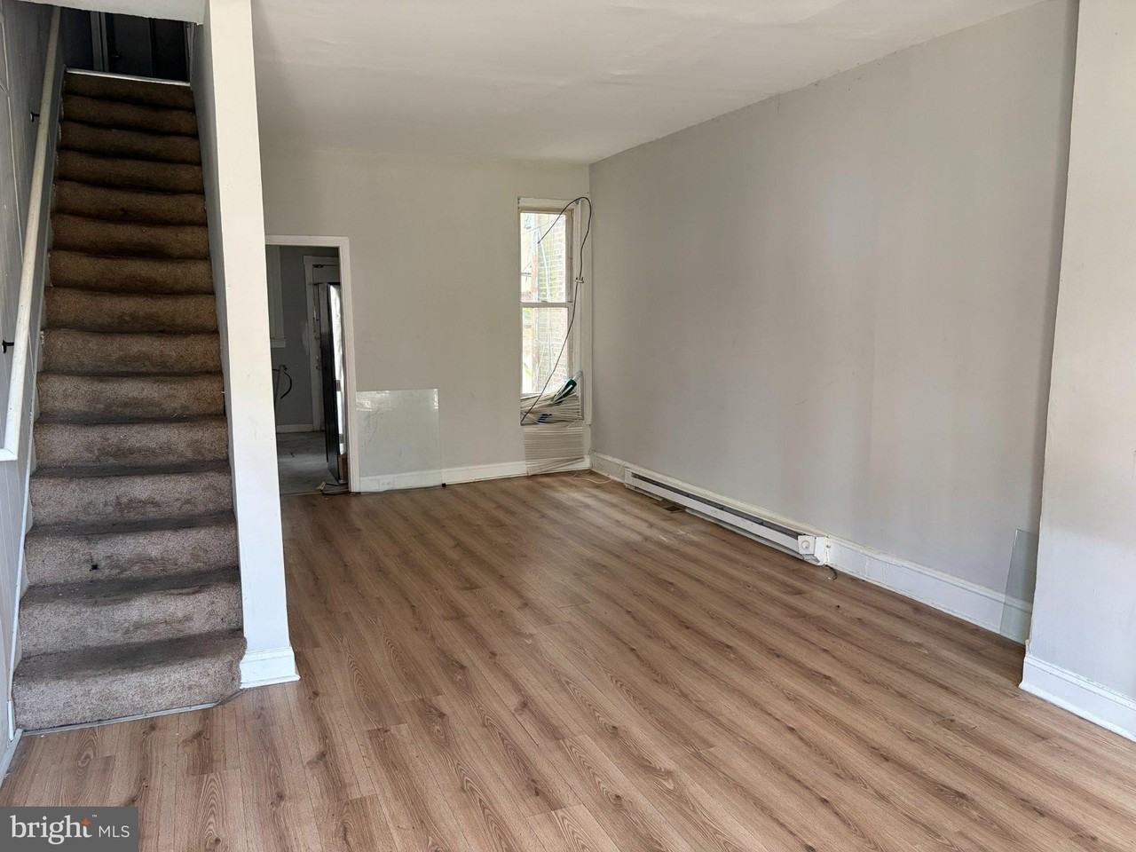 3221 Potter St - Photo 2 of 14