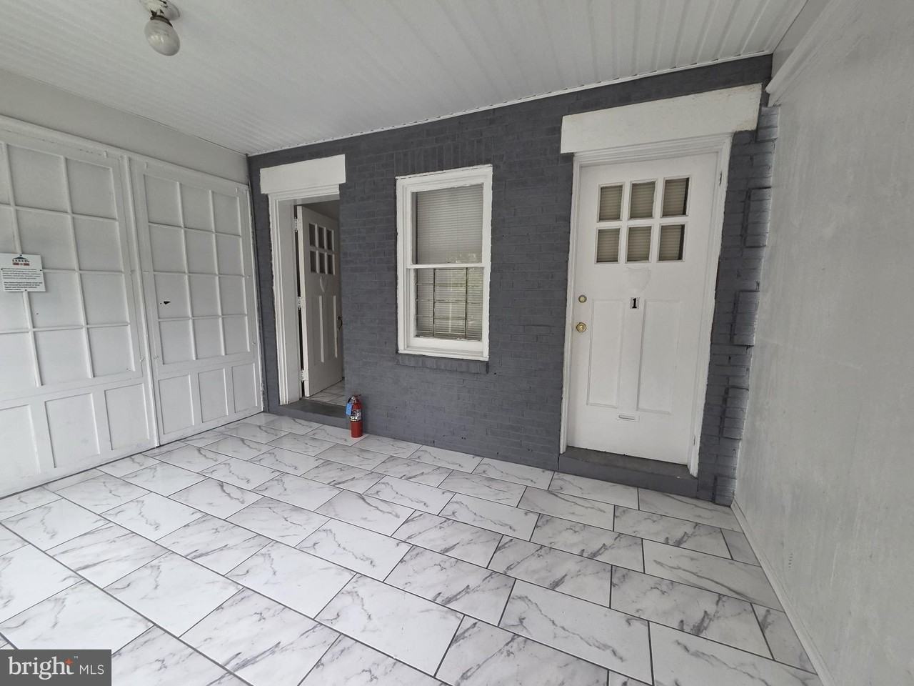 6149 W Columbia Ave #1stFL - Photo 2 of 15