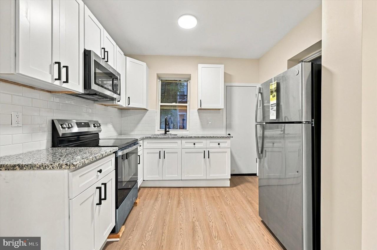 542 E Herman St - Photo 4 of 19