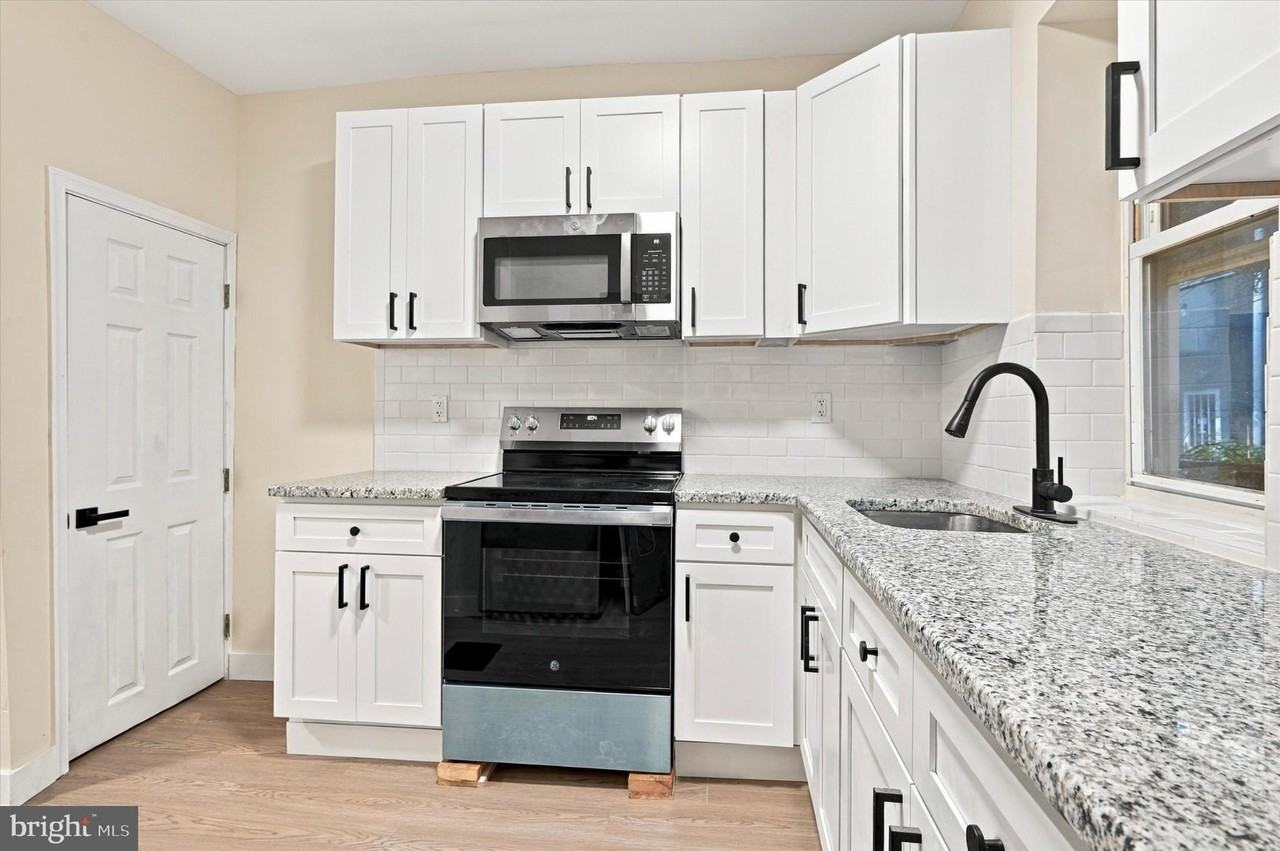 542 E Herman St - Photo 6 of 19