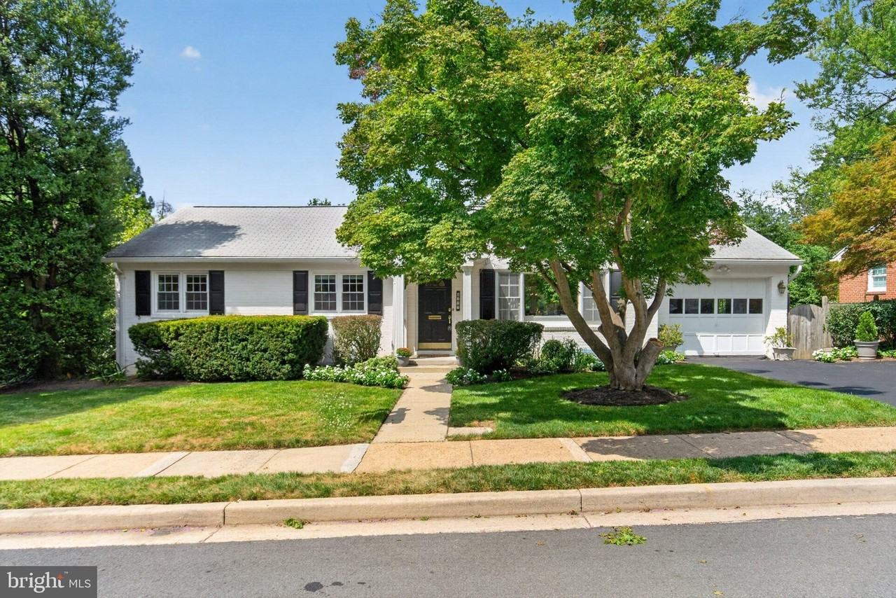 5117 Williamsburg Blvd - Photo 2 of 50