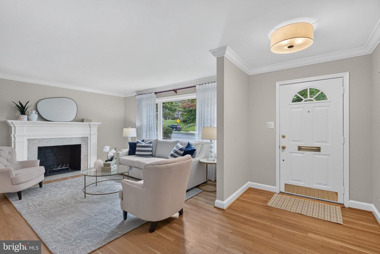 5117 Williamsburg Blvd - Photo 5 of 50