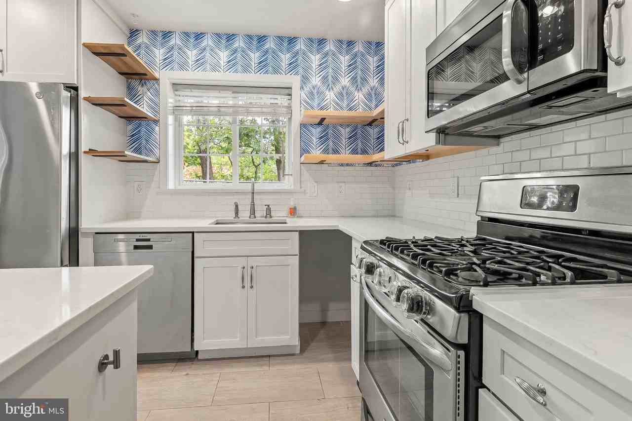 3420 Martha Custis Dr - Photo 3 of 37