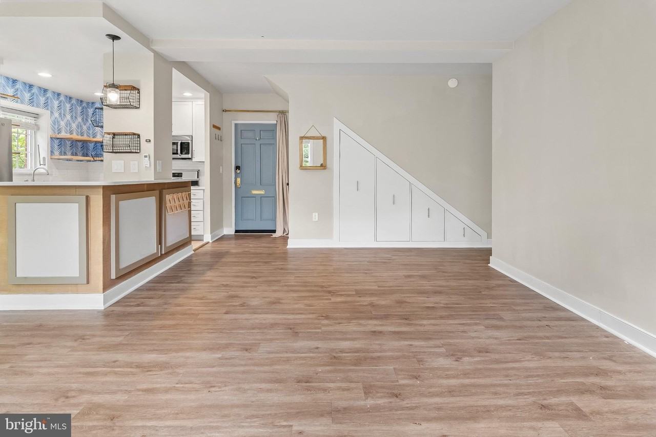 3420 Martha Custis Dr - Photo 6 of 37