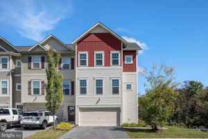 featured image of 100 Splendor Garden Way