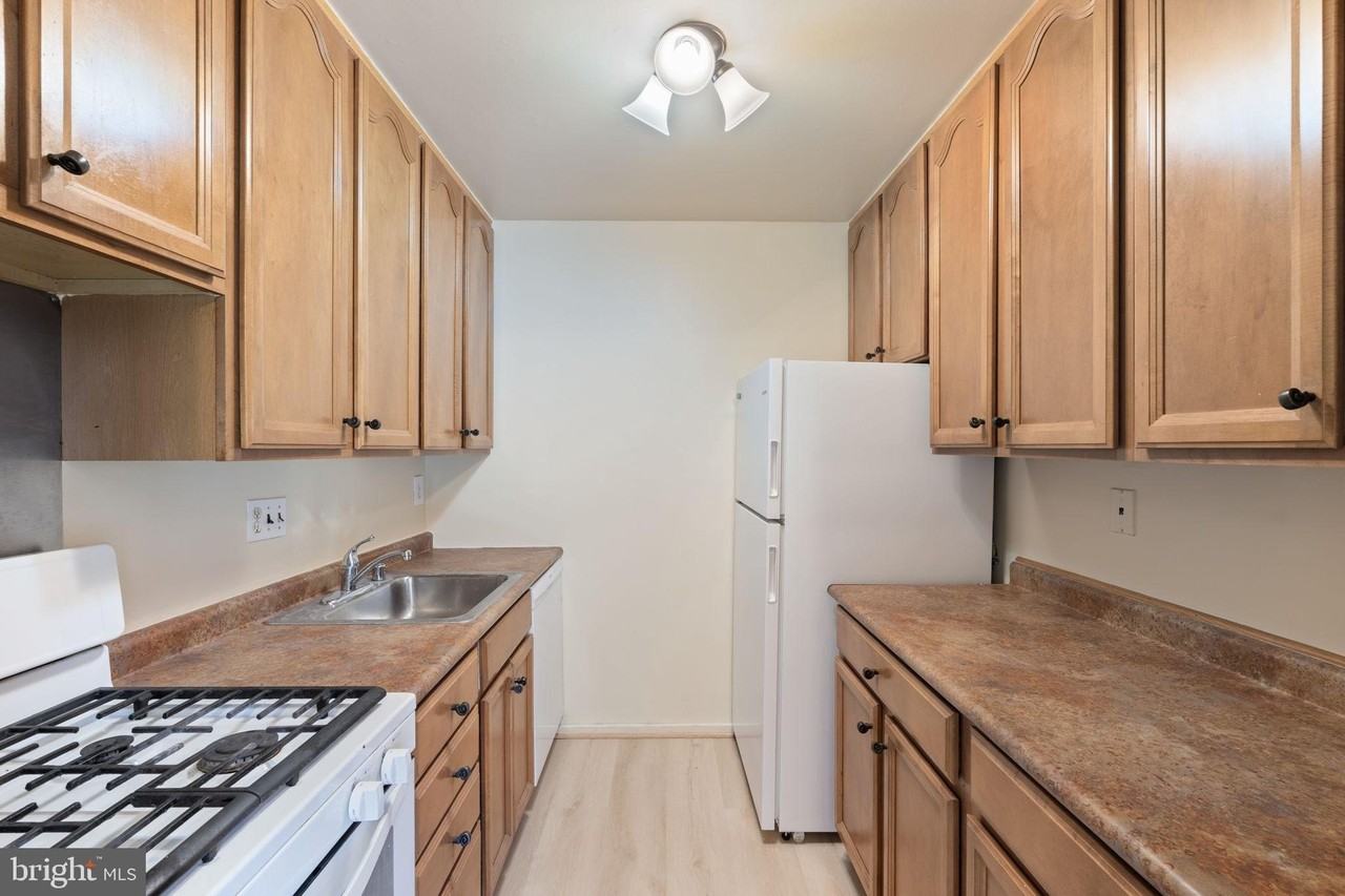 7608 Savannah St #101 - Photo 6 of 29