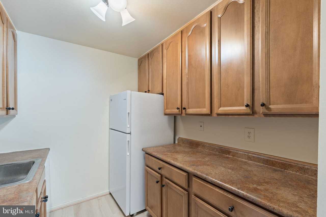 7608 Savannah St #101 - Photo 7 of 29