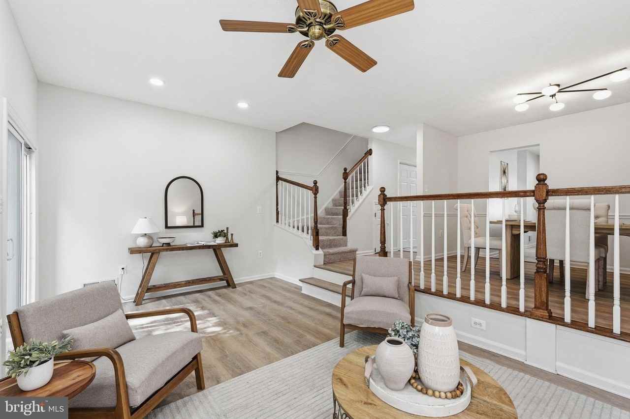 9943 Capperton Dr - Photo 3 of 24