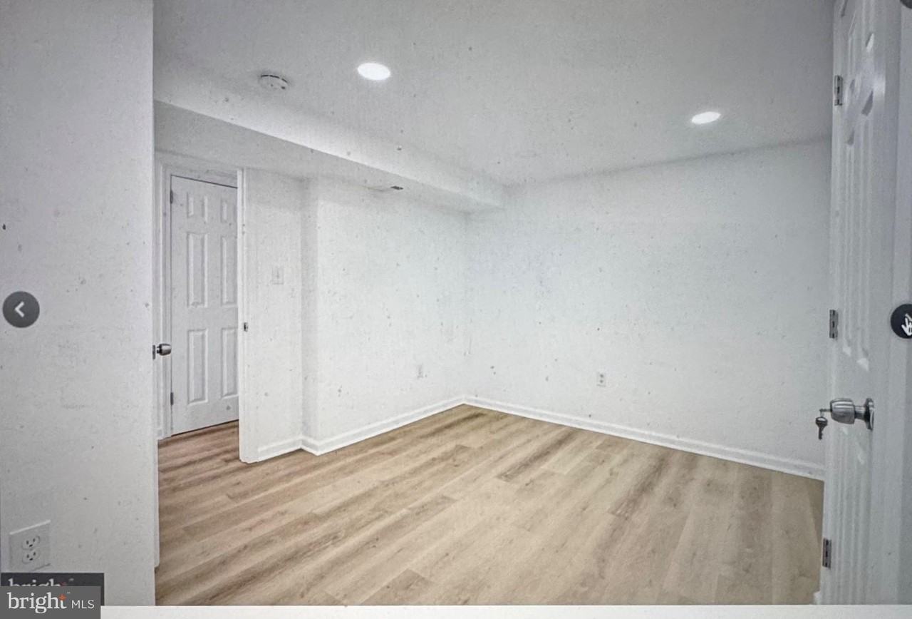 7605 Hayfield Rd - Photo 3 of 12
