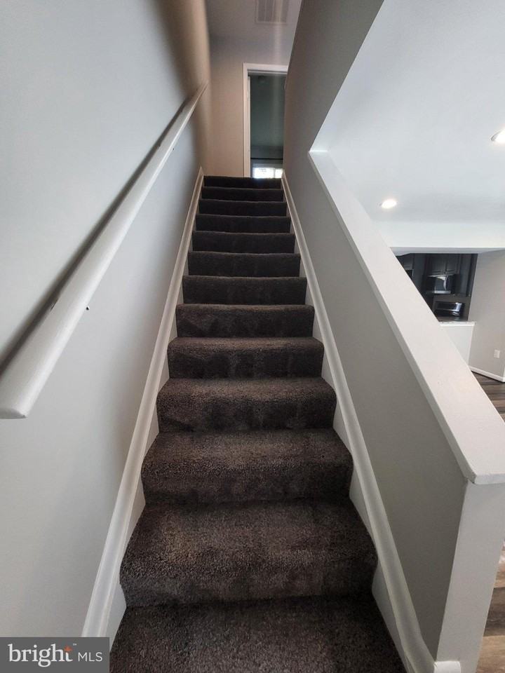 26 Sugarland Square Ct - Photo 6 of 15