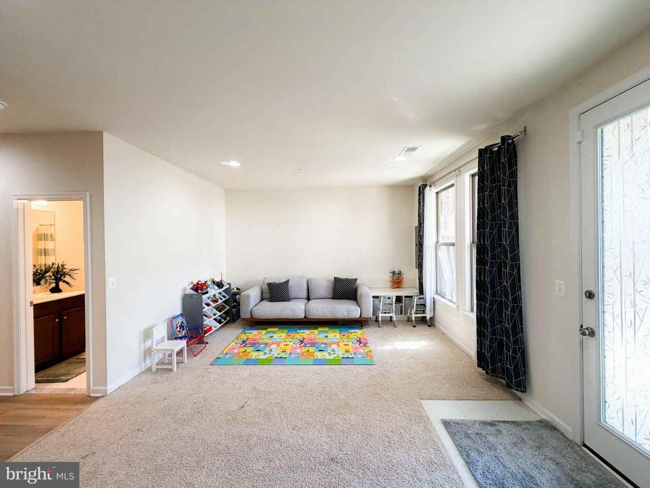 42369 Alder Forest Ter - Photo 5 of 37