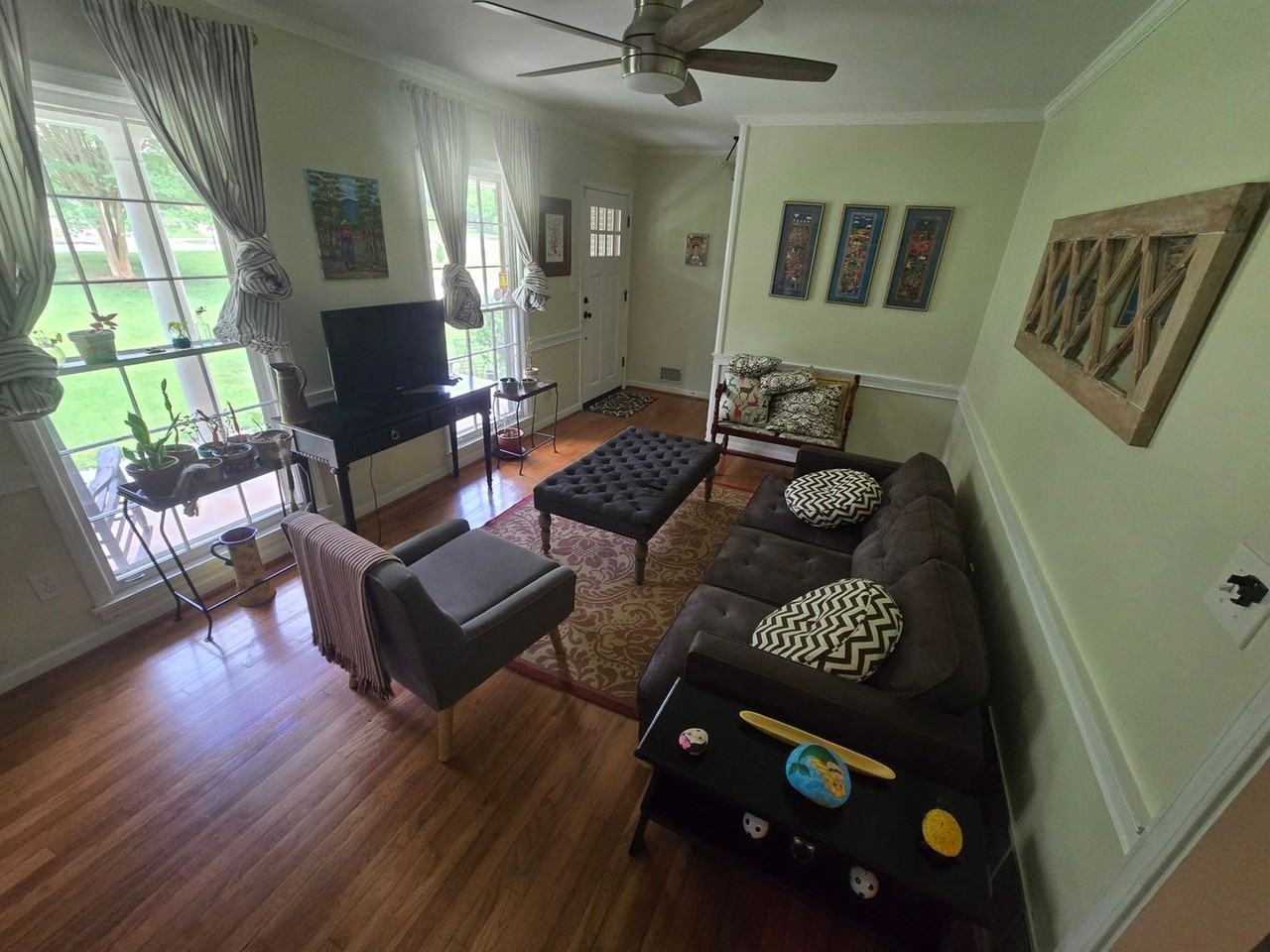 3221 Kensington Rd - Photo 3 of 15